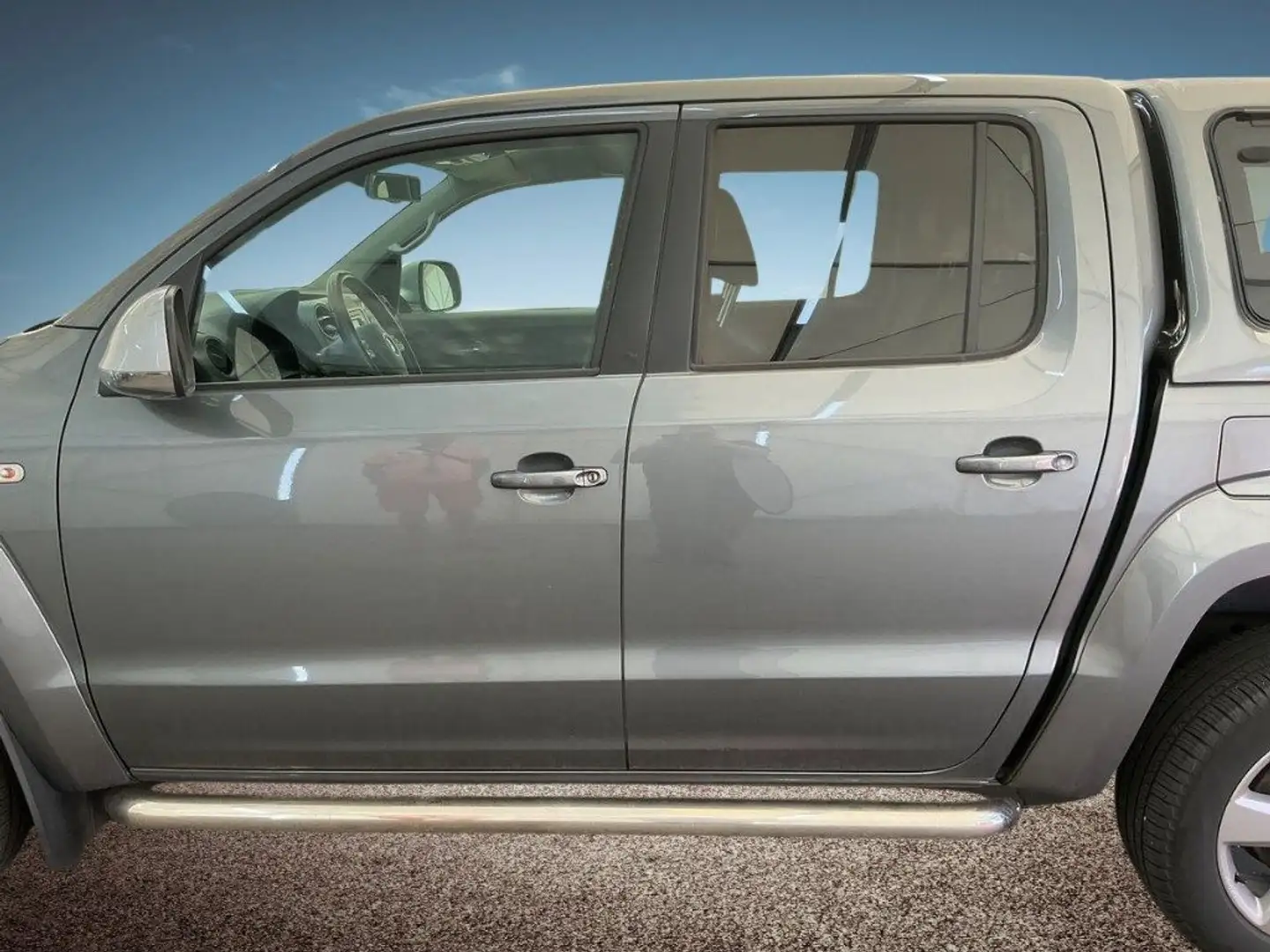 Volkswagen Amarok 2.0 BiTDI 180 CV 4MOTION Permanente Highline Ultim Grijs - 2