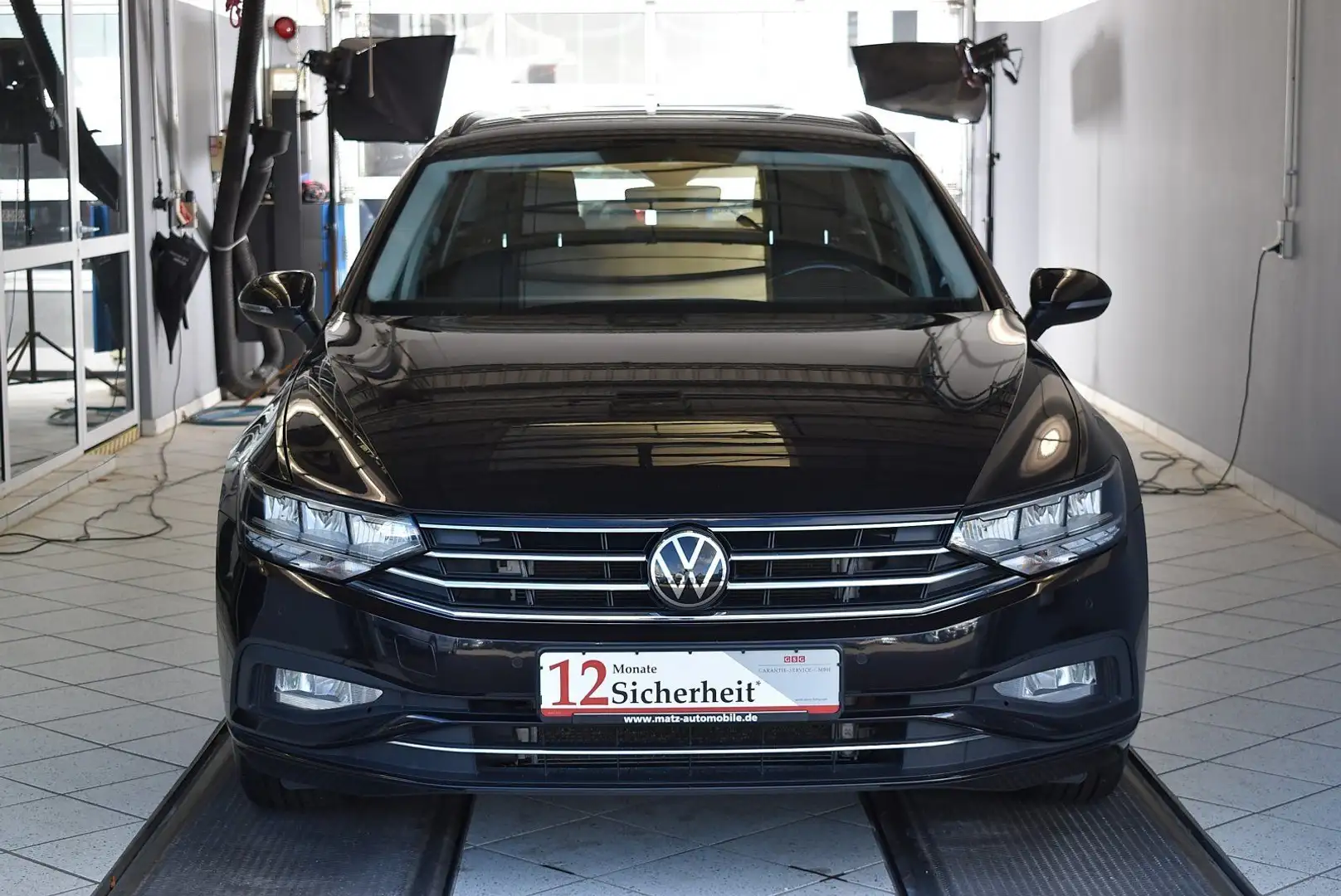 Volkswagen Passat Variant 2.0TDI DSG Digital Tacho*Head-Up Schwarz - 2