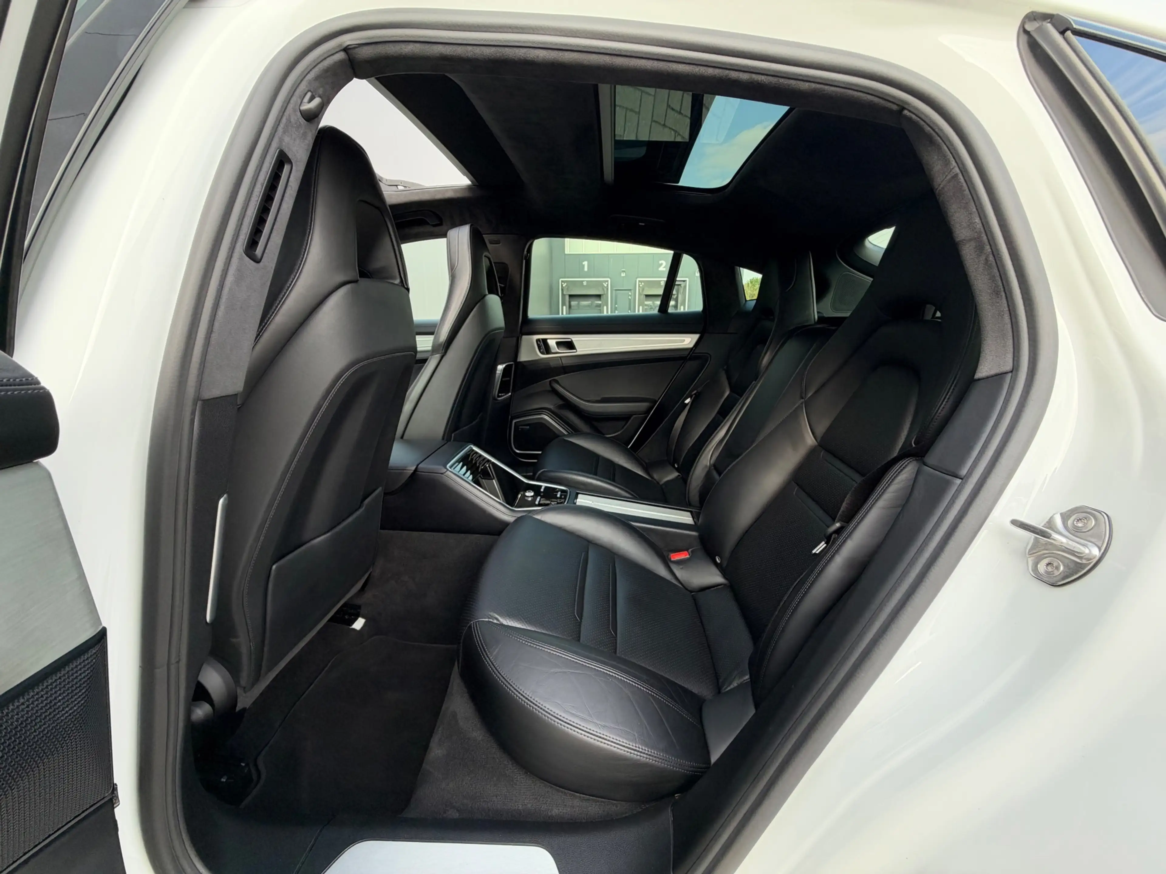 Porsche Panamera 4.0 V8 Turbo PANO SPORT CHRONO BOSE — photo 14
