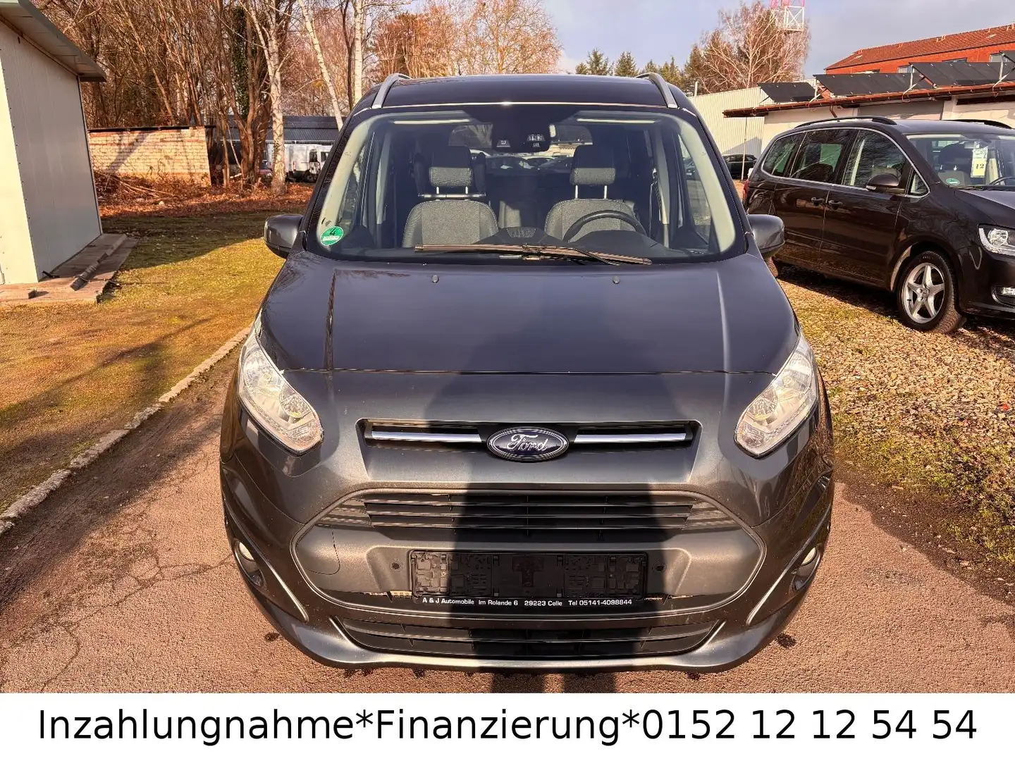 Ford Grand Tourneo Connect Titanium Grau - 1