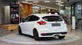 Ford Focus ST 1-Hand *STSportsitze*18Zoll*LED*PDC* Weiß - thumbnail 8