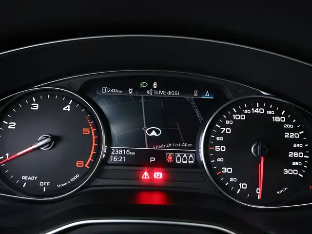Audi A4 view 7