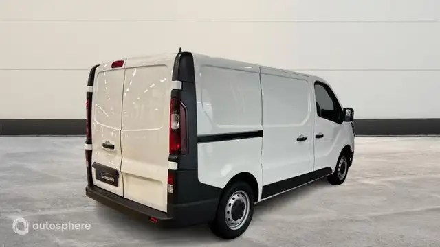 Renault Trafic view 5