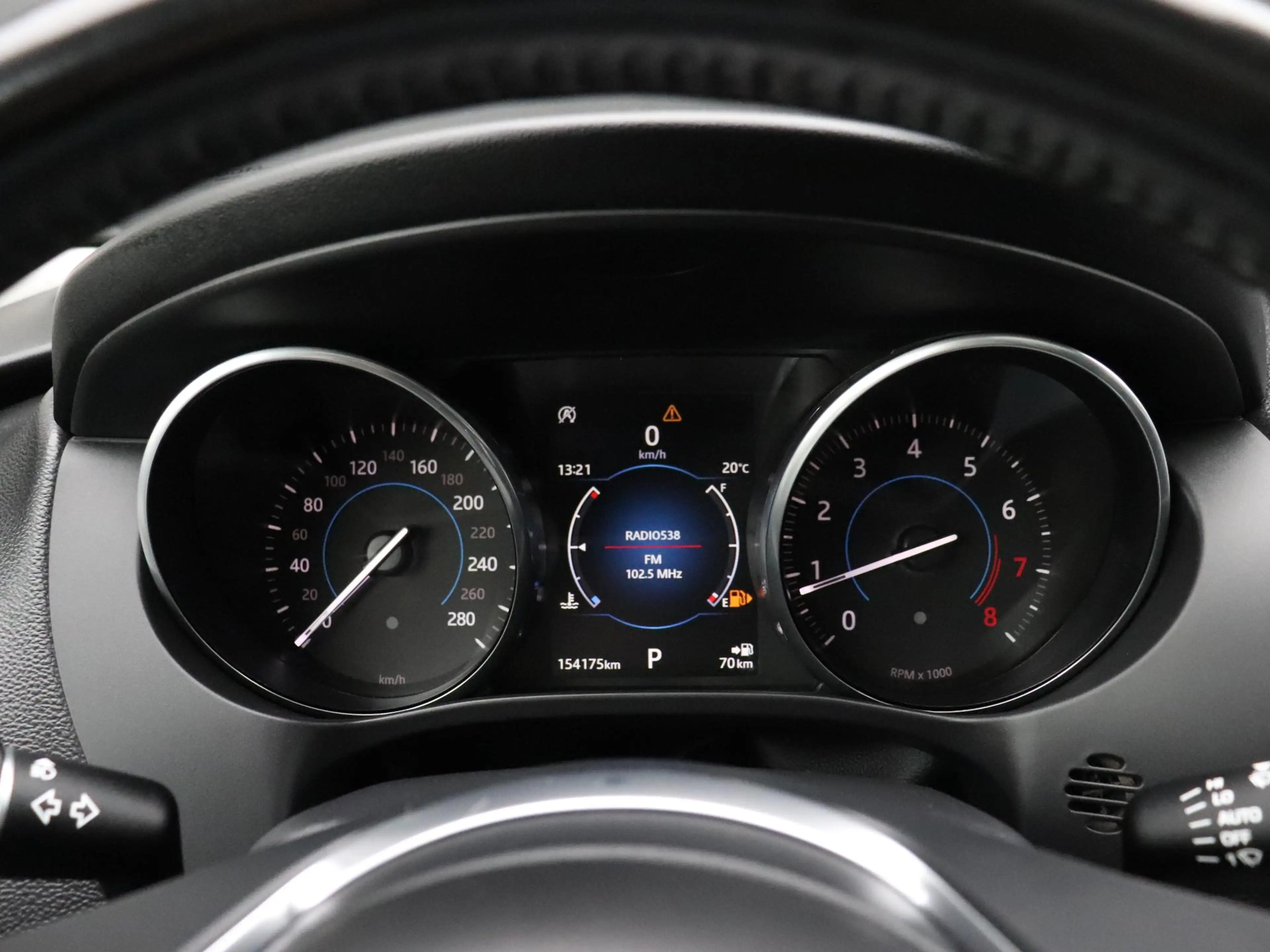 Jaguar F-Pace 2.0 Portfolio AWD 25t | LEDER | PANO-DAK | TREKHAA — photo 5