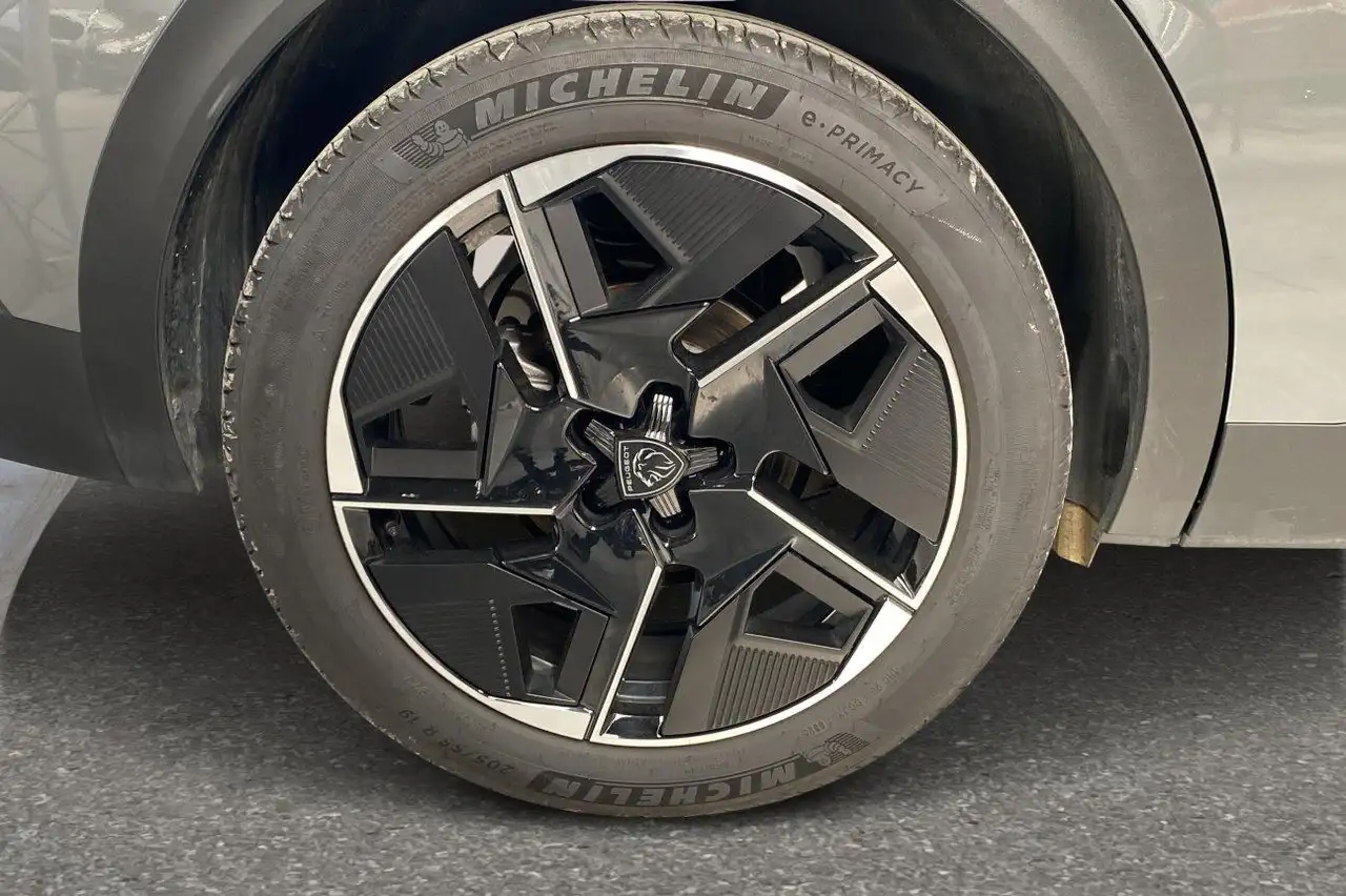 Peugeot 408 GT HYBRID * Caméra de recul Navigation, миниатюра 23