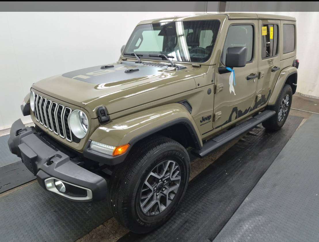 2026 Jeep Wrangler SAHARA | SAFETY GROUP | '41 PAINT |