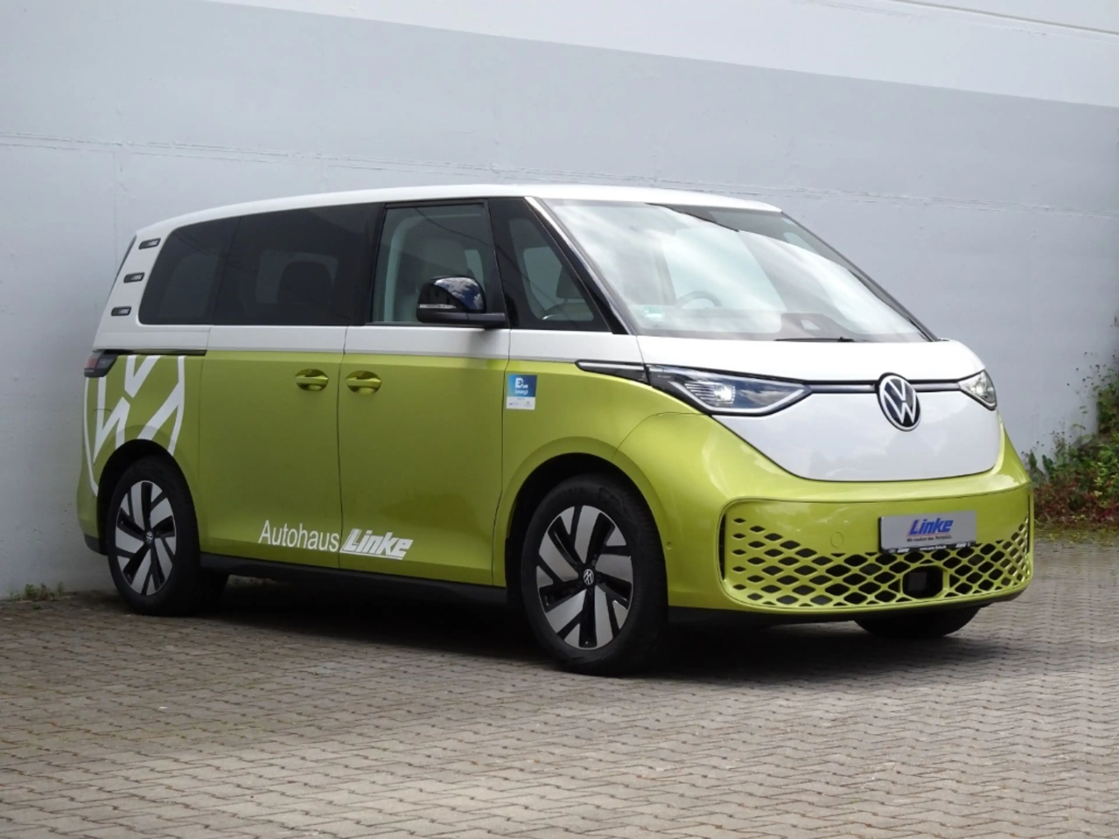 Volkswagen ID. Buzz Pro 77 kWh AHK/IQ.Light/Keyless/Kamera/Navi Digita — photo 2