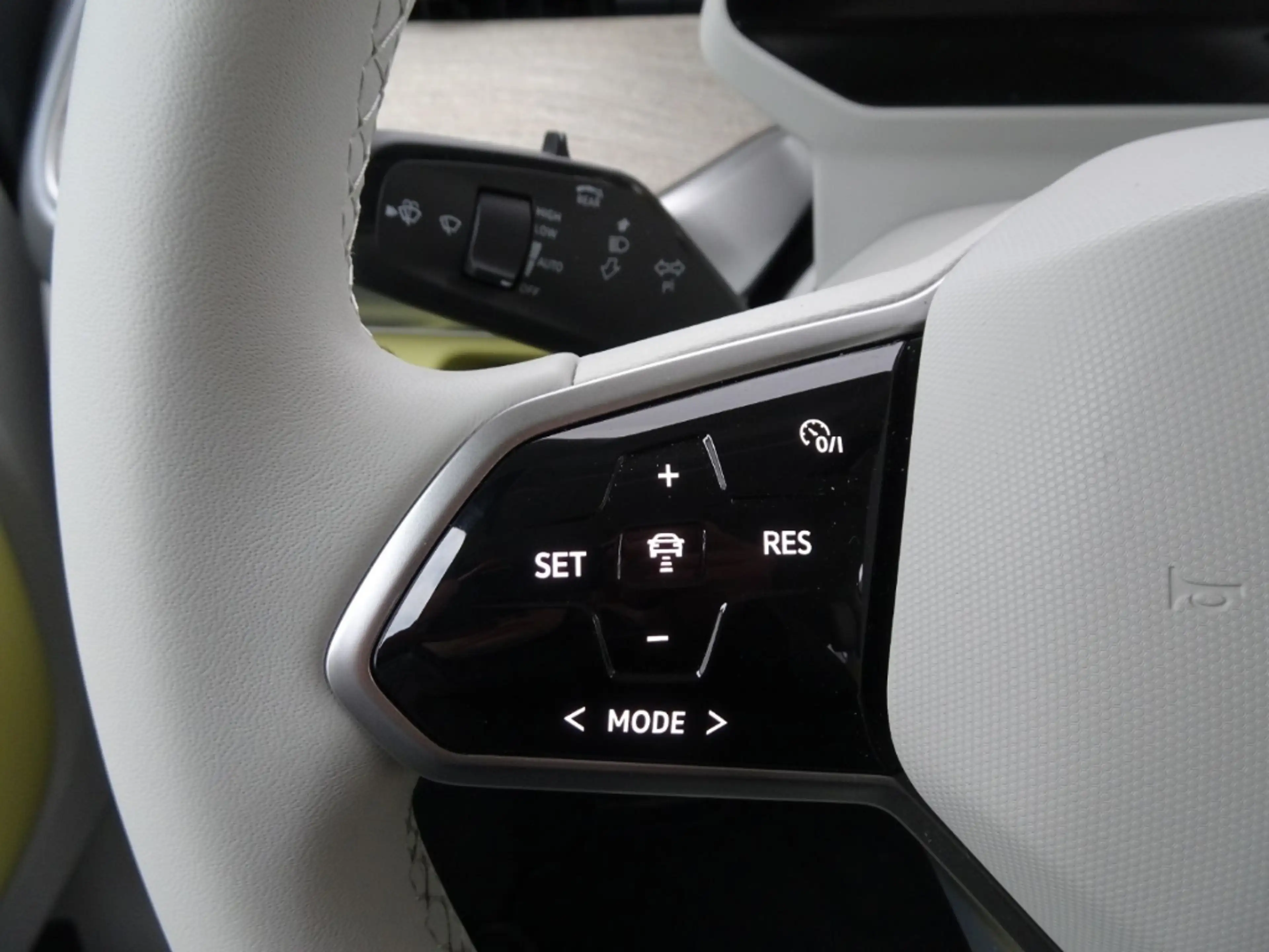 Volkswagen ID. Buzz Pro 77 kWh AHK/IQ.Light/Keyless/Kamera/Navi Digita — photo 9