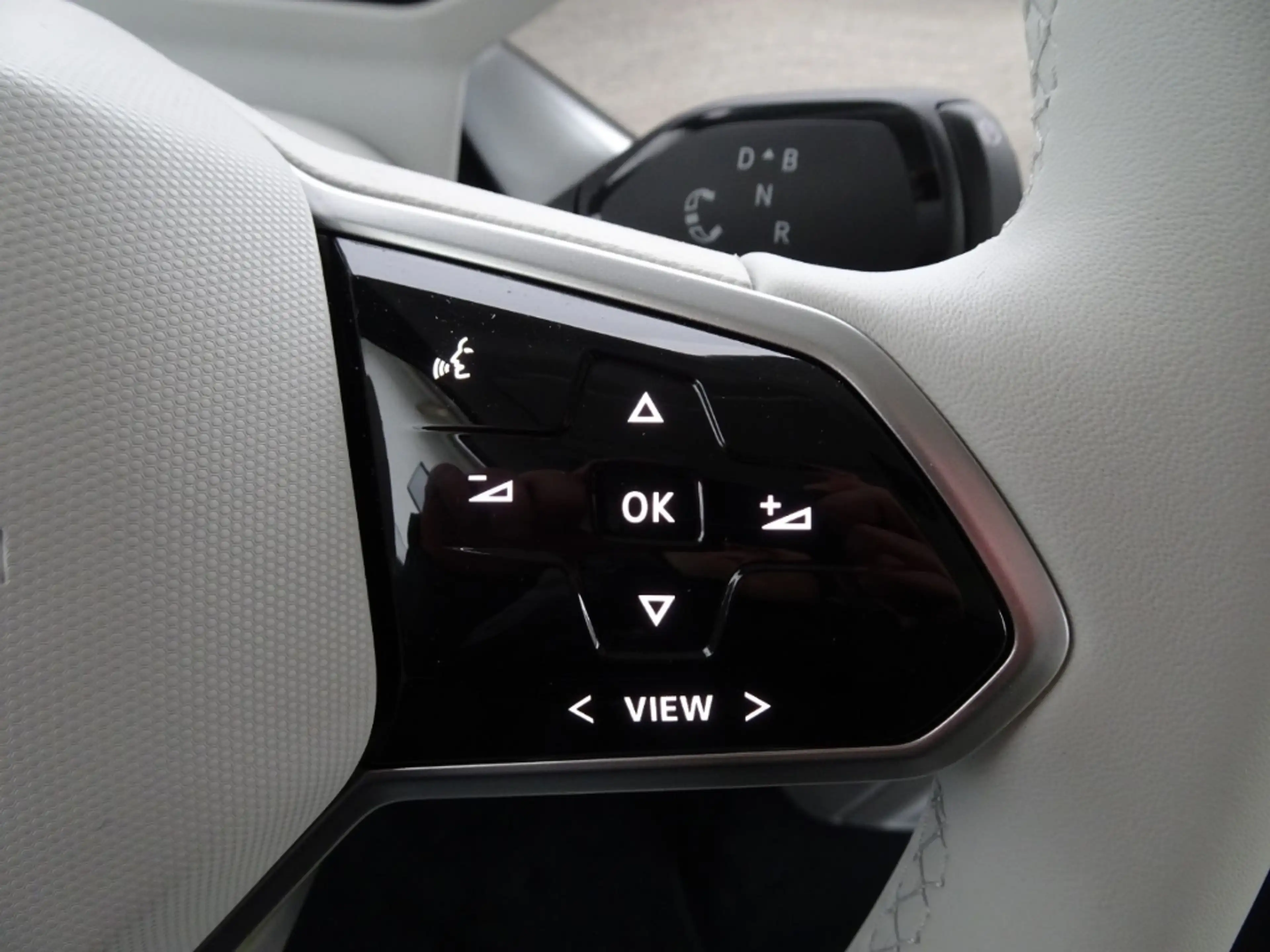 Volkswagen ID. Buzz Pro 77 kWh AHK/IQ.Light/Keyless/Kamera/Navi Digita — photo 10