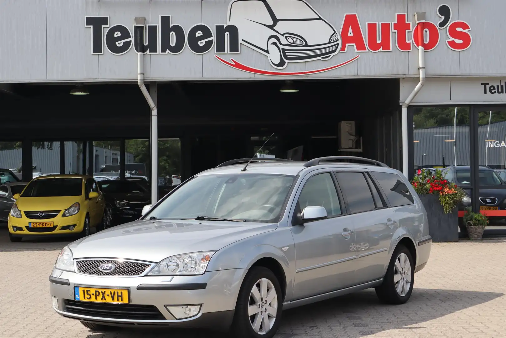 Ford Mondeo Wagon 2.0-16V Futura Automaat, Climate control, Cr Grijs - 1