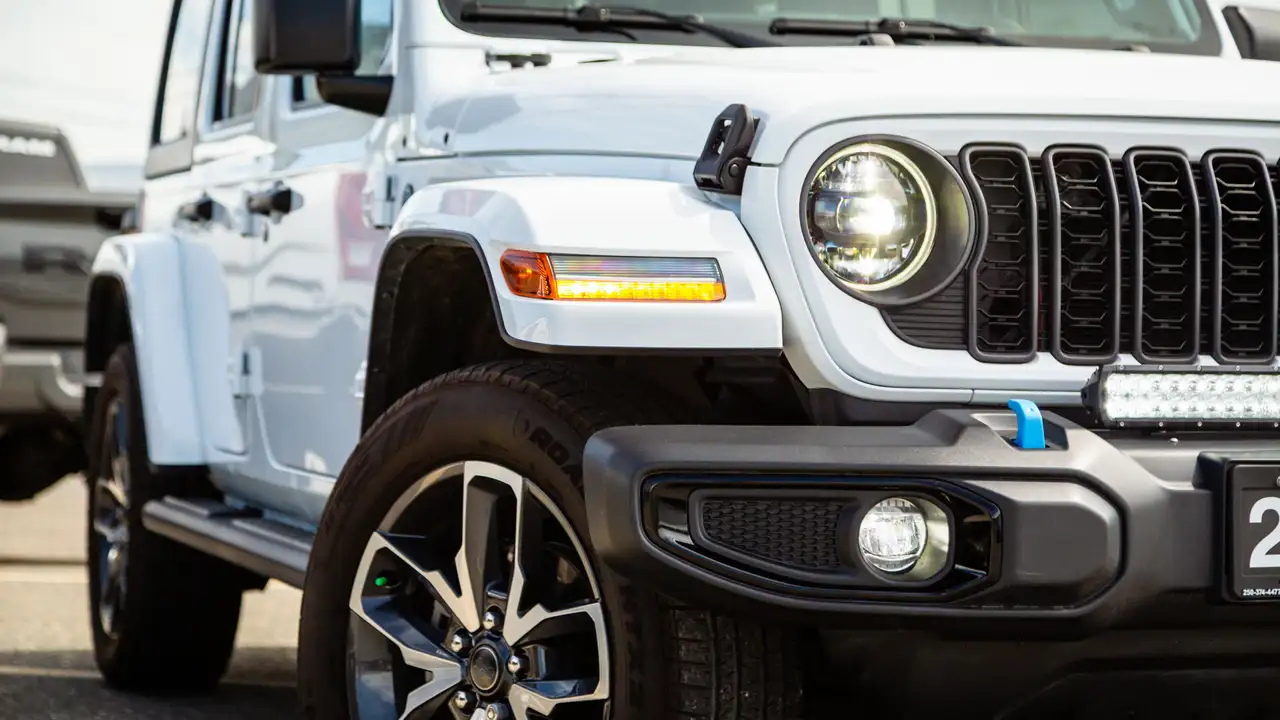 Jeep Wrangler снимка Jeep Wrangler