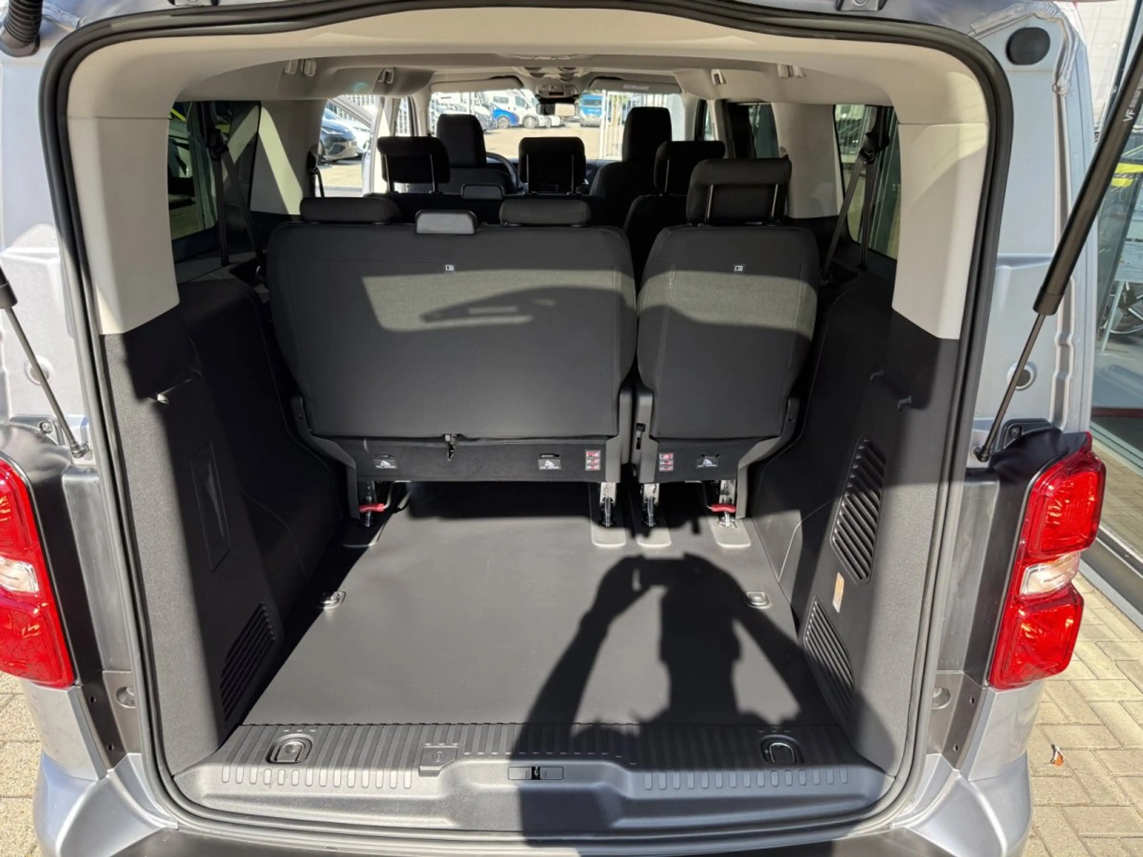 Citroen Spacetourer 2.2 BlueHDI 180 Plus XL 8-Sitzer*AHK — photo 12