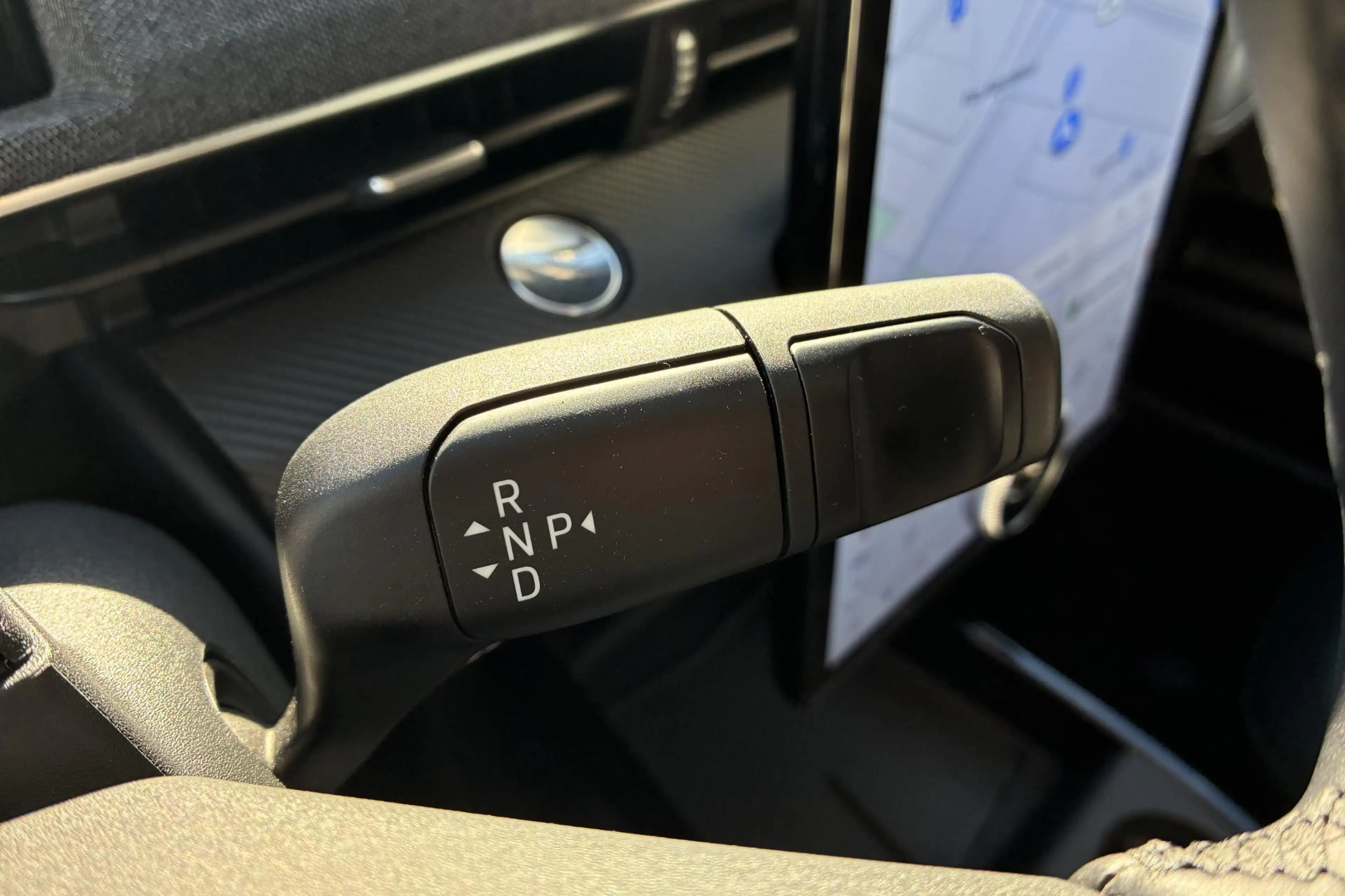 Ford Mustang Mach-E Standard RWD 73 kWh | Technology Pack | Panoramada — photo 14