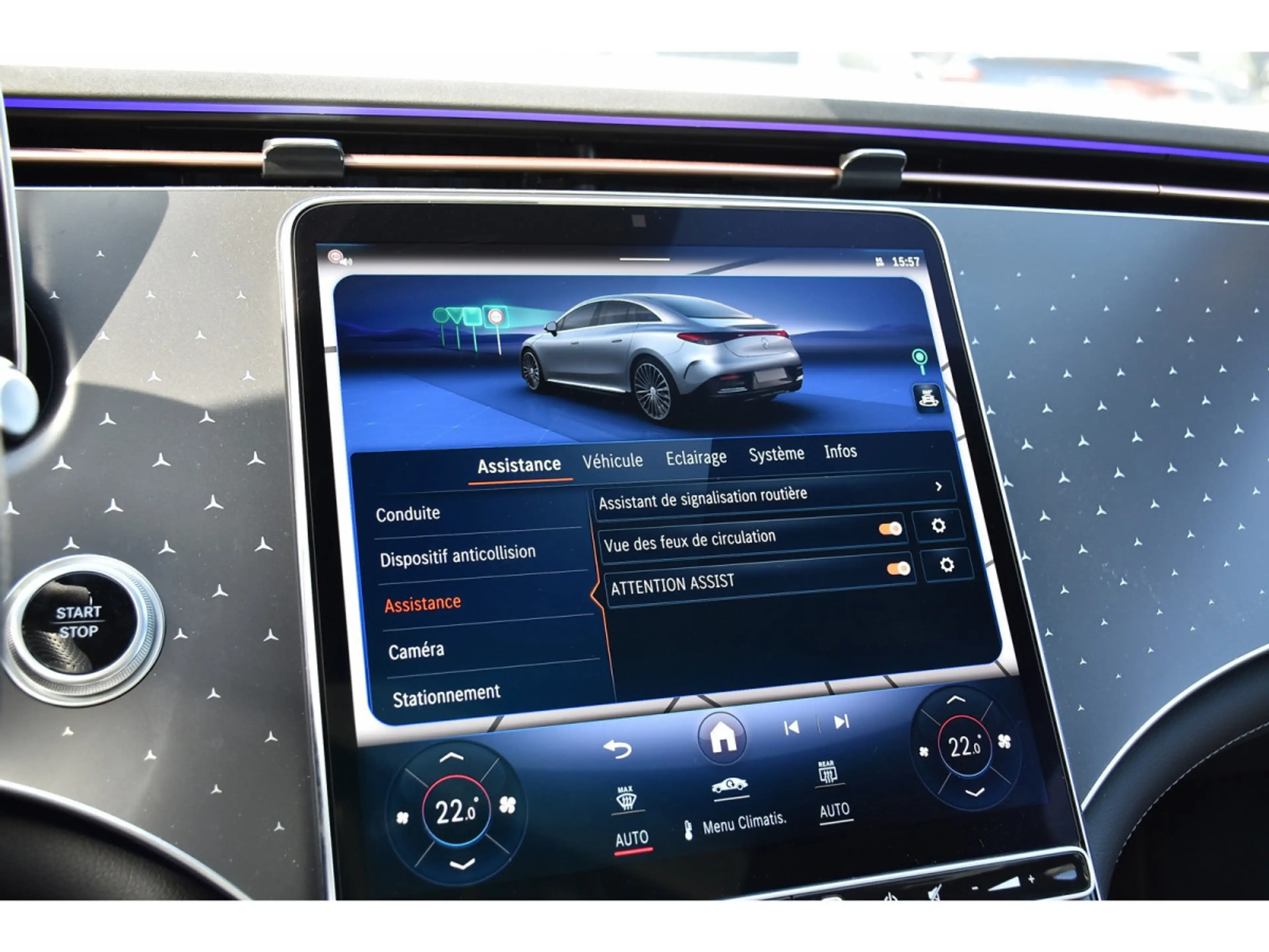 Mercedes-Benz EQE 300 AMG Line AIRMATIC DISTR CUIR MEMO PANO BURMESTER — photo 14