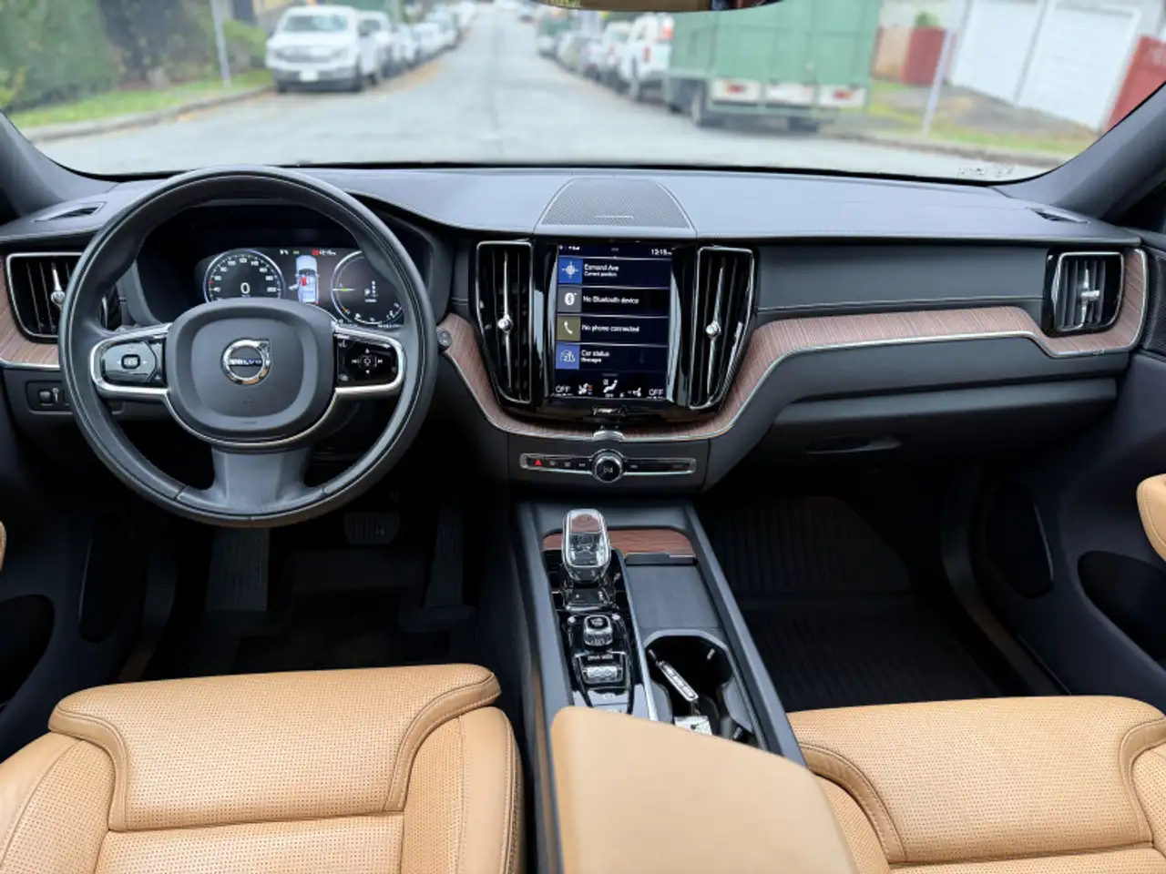 Volvo XC60 снимка Volvo XC60