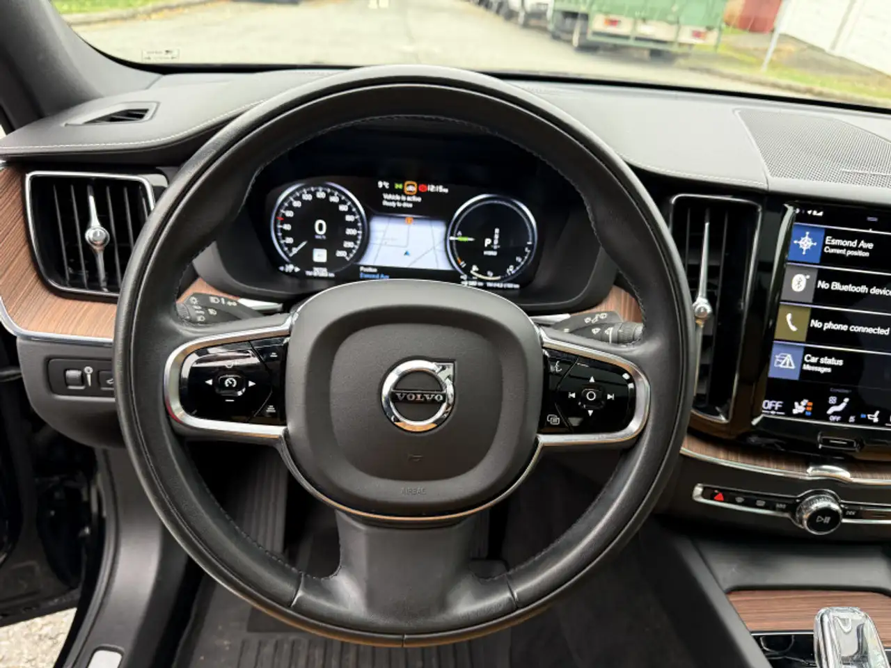 Volvo XC60 снимка Volvo XC60