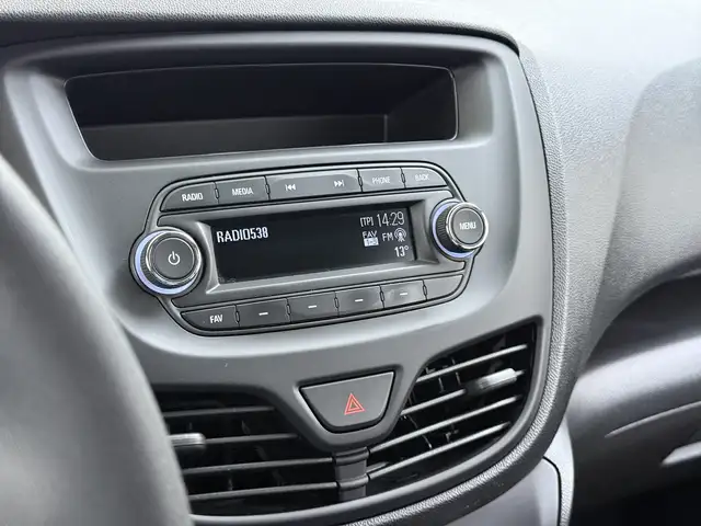 Opel Karl view 11