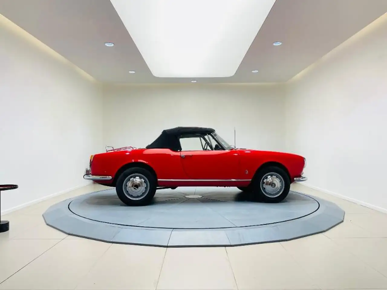 Alfa Romeo Giulia Spider 1600, foto 7