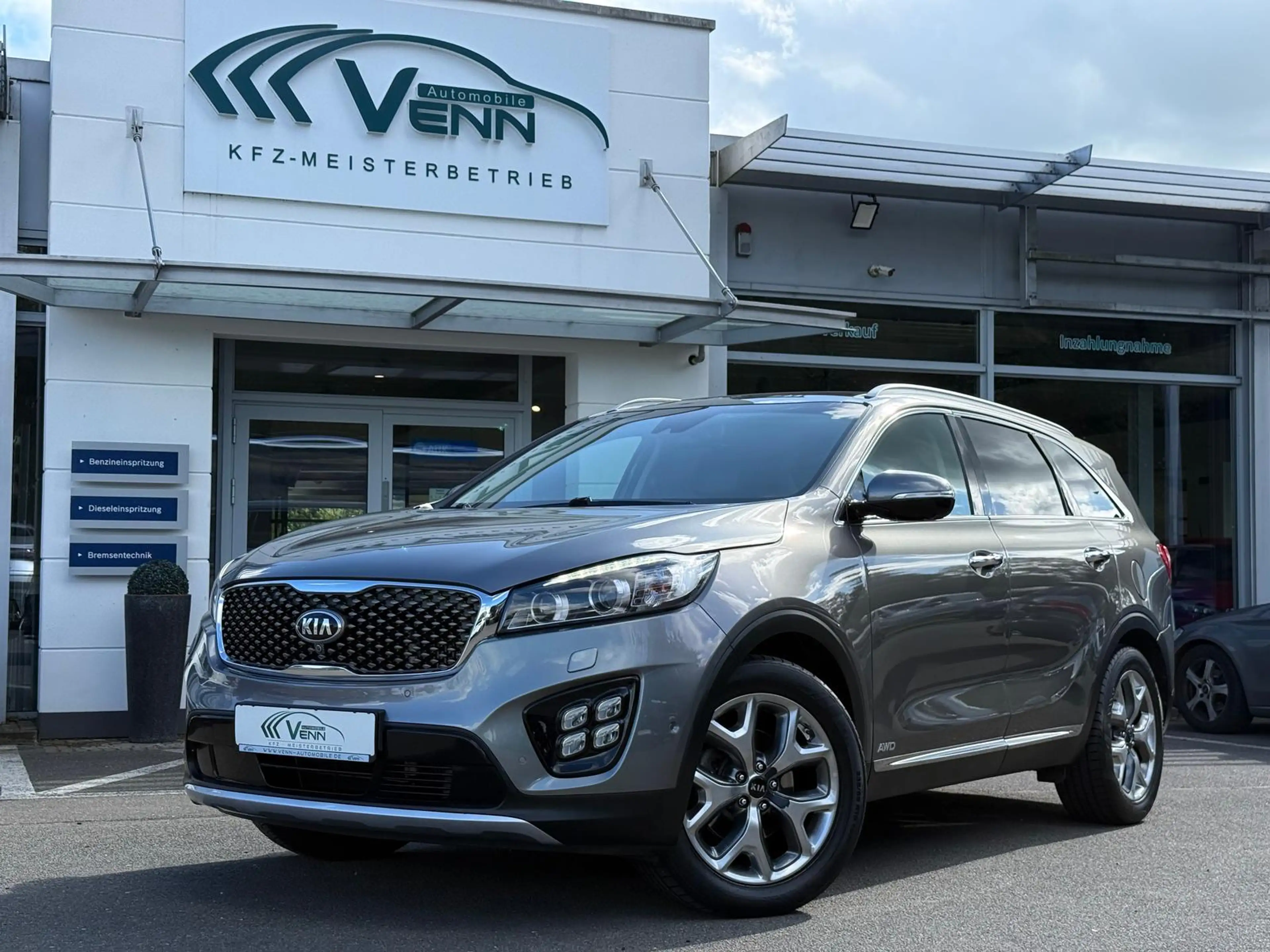 Kia Sorento 2.2 CRDi 4WD*TWA*SHZ*LHZ*360°Cam*Pano — photo 2