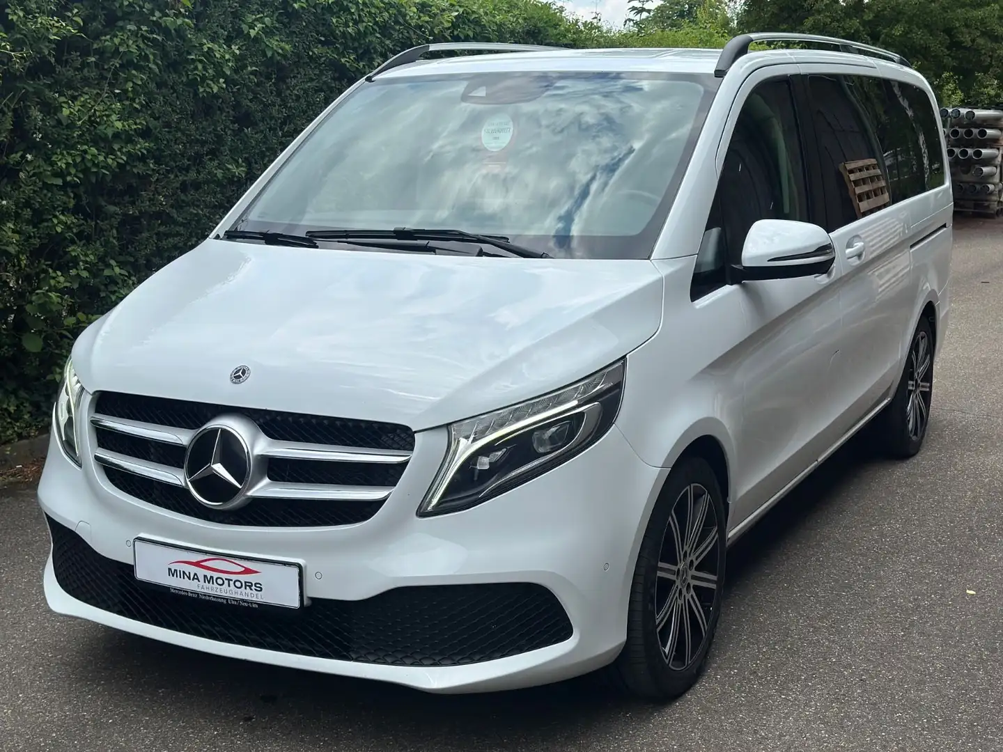 Mercedes-Benz V 300 d EDITION 4MATIC *Liegepaket*Tisch Weiß - 1