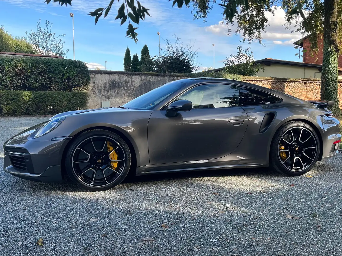 Porsche 911 992 Turbo S Coupé 3.7 650 ch PDK - Chrono Grau - 2