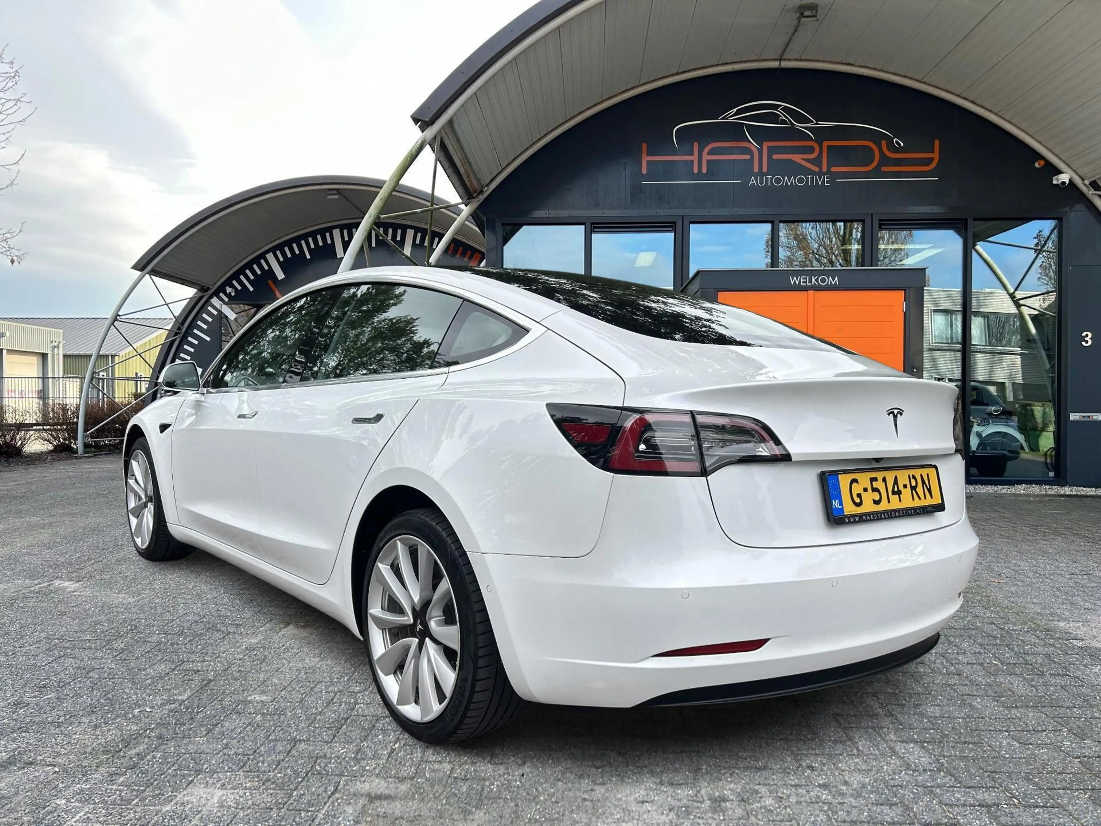 Tesla Model 3 Standard RWD Plus 60 kWh 83,4% SOH 19INCH Rijklaar — photo 8