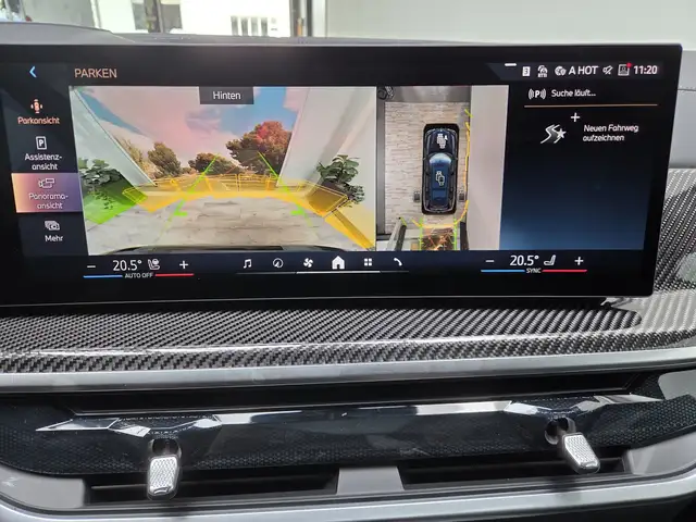 BMW X7 view 14