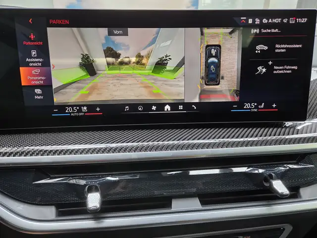 BMW X7 view 13
