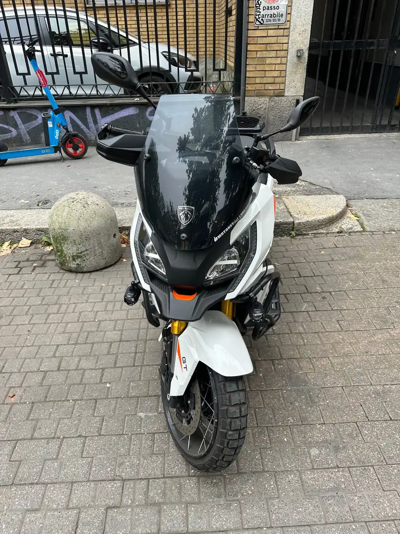 Peugeot XP400 GT Blanc - 2