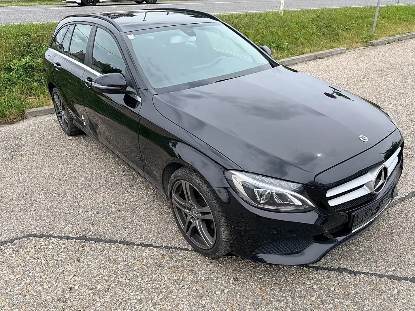 Mercedes-Benz C 180 T BlueTEC Aut. *Beschädigt* Schwarz - 2