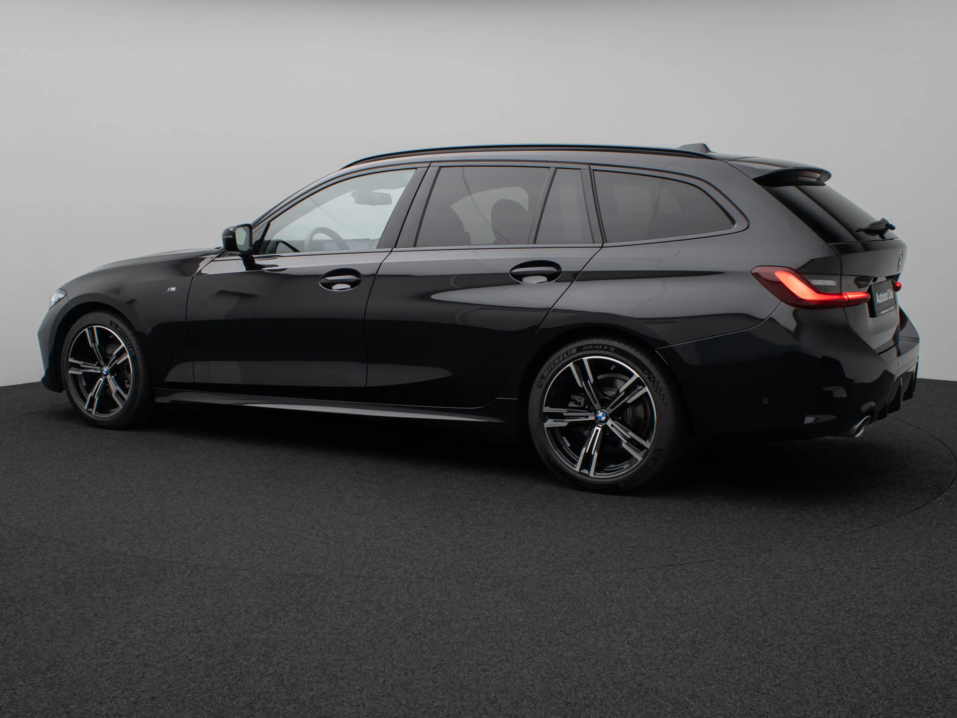 BMW 318 M Sport Kamera DAB Lenkrhzg Komfort Alarm — photo 10