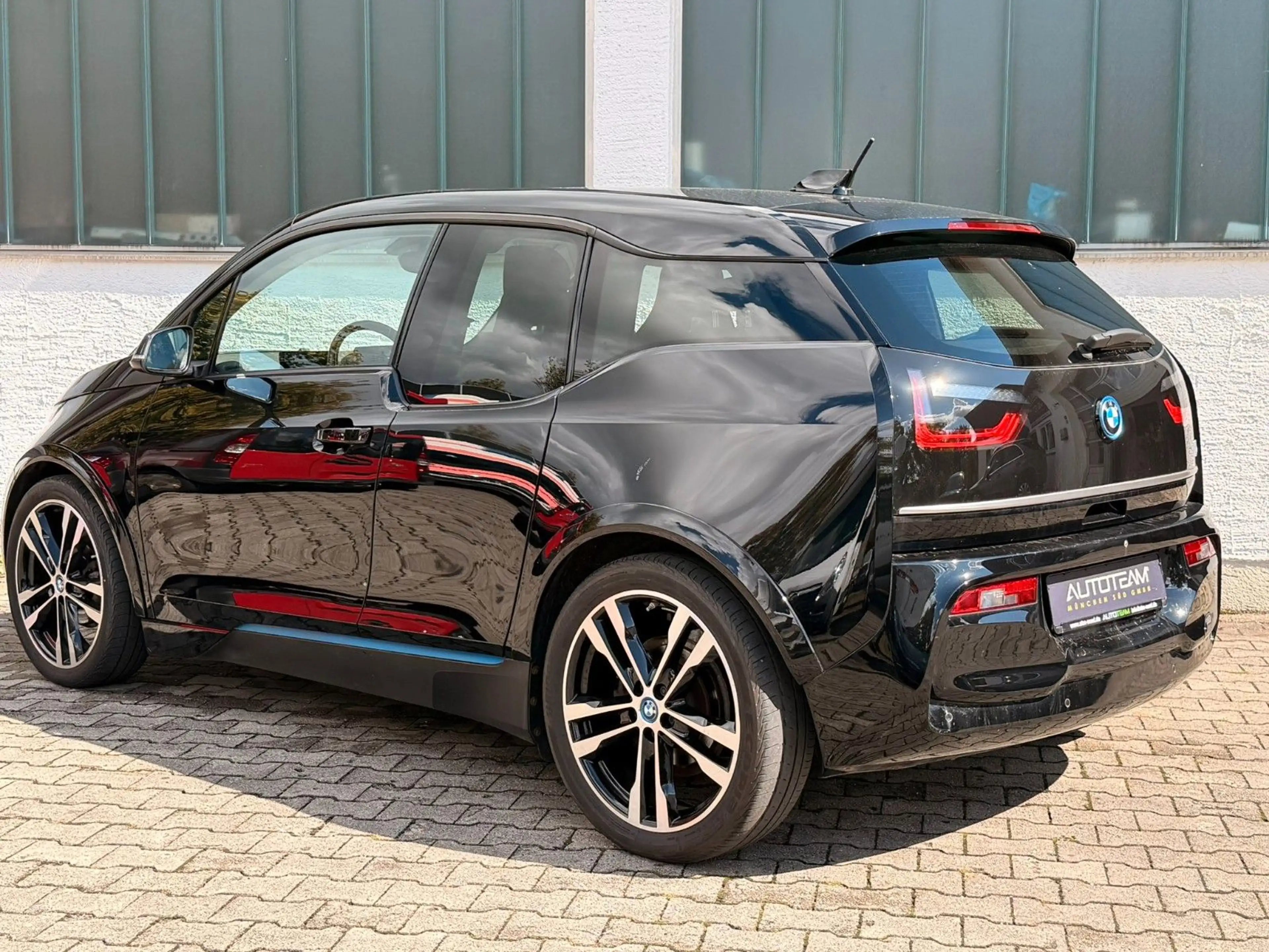 BMW i3 s*SUITE*LEDER*Harman Kardon*Kamera*20 Zoll* — photo 6