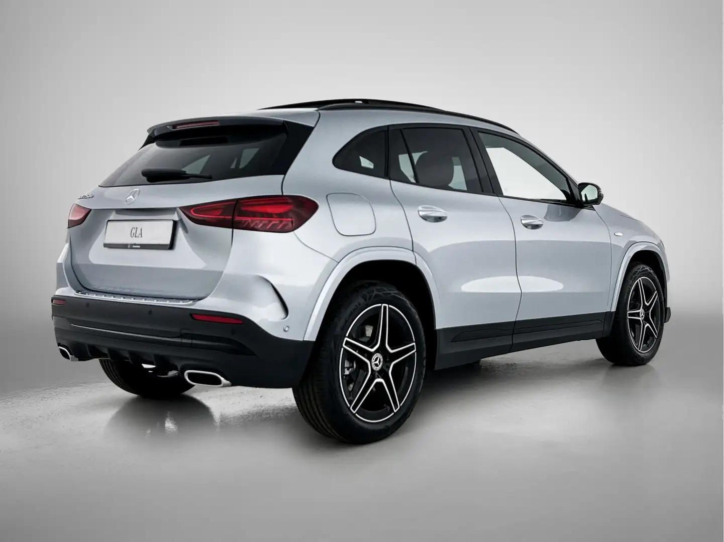 Mercedes-Benz GLA 250 e Business Solution AMG | Nightpakket | Premium Pl Zilver - 2