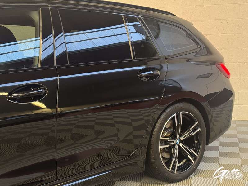 Photo du véhicule BMW 320