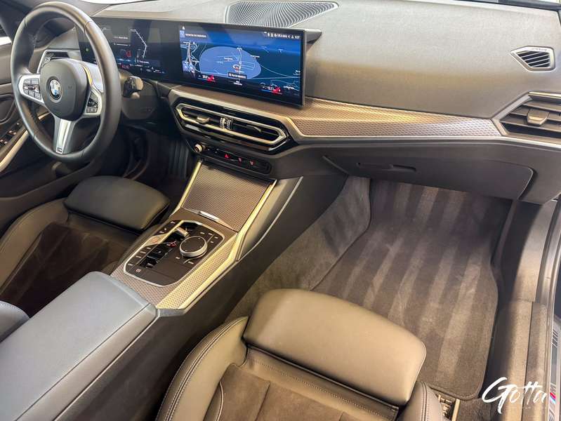 Photo du véhicule BMW 320