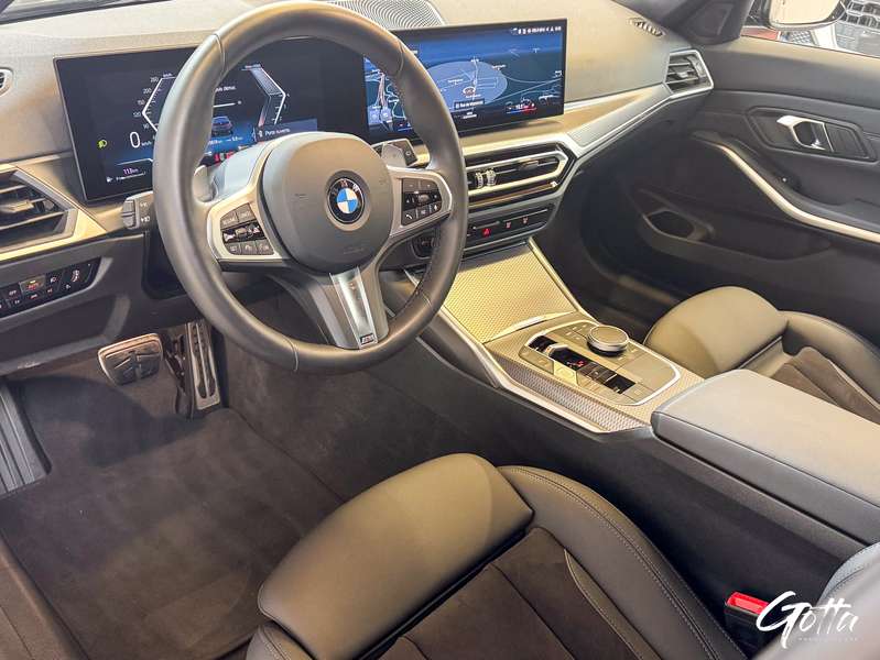 Photo du véhicule BMW 320