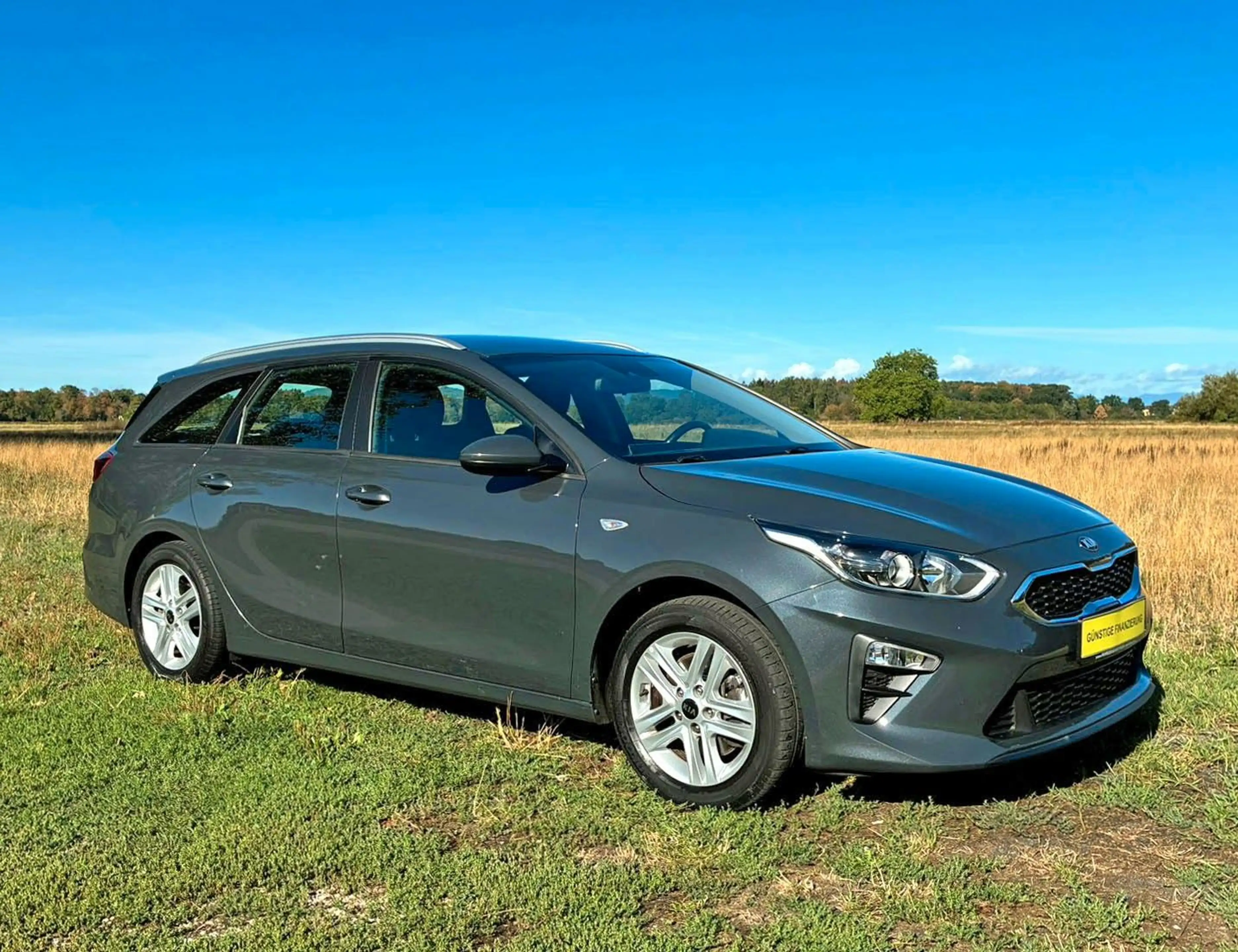 Kia Ceed SW / cee'd SW | REIFEN NEU | SCHECKHEFT — photo 2
