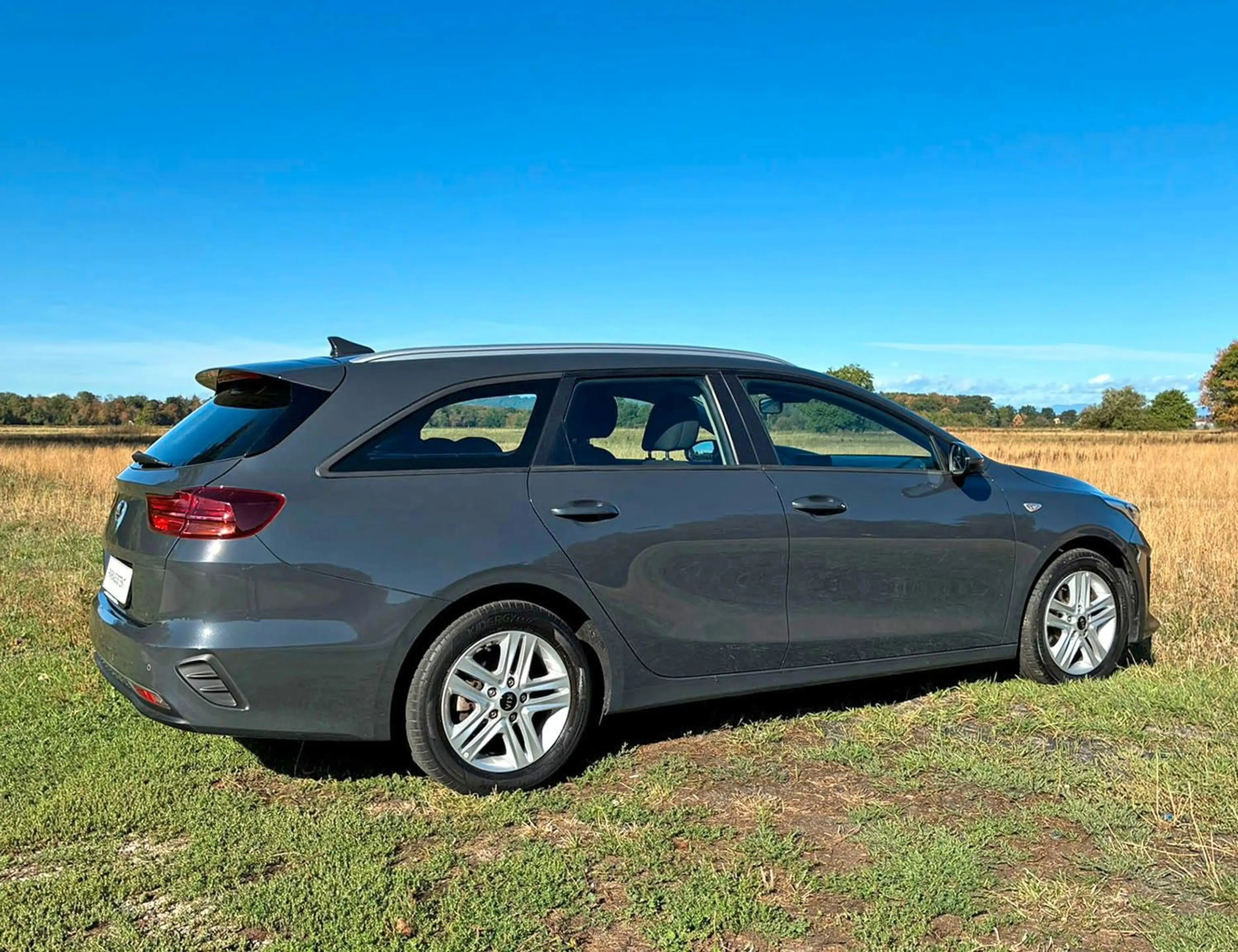 Kia Ceed SW / cee'd SW | REIFEN NEU | SCHECKHEFT — photo 4