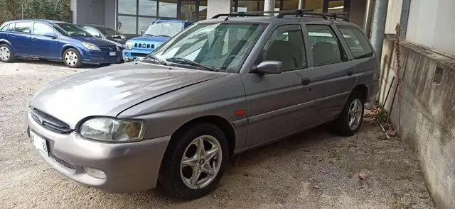 Ford Escort