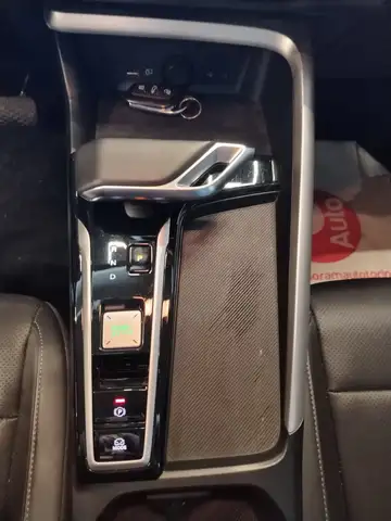 MG ZS view 12