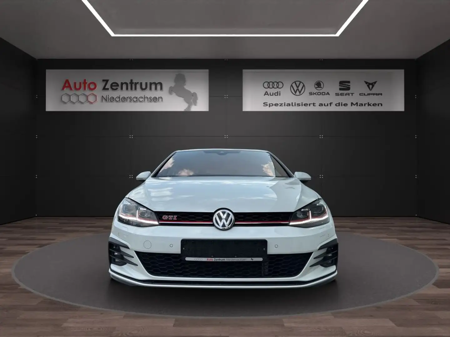 Volkswagen Golf GTI 2.0TSI Performance DYNAUDIO Virtual AHK*StandH - 2