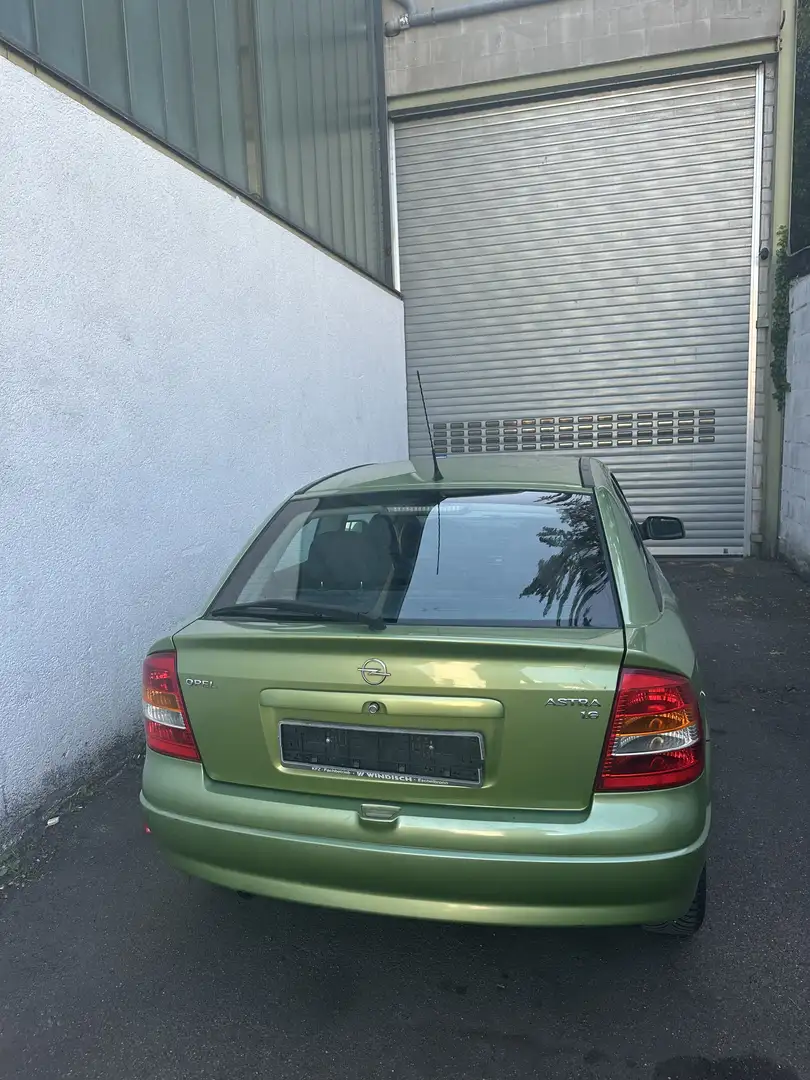 Opel Astra 1.6 - 2