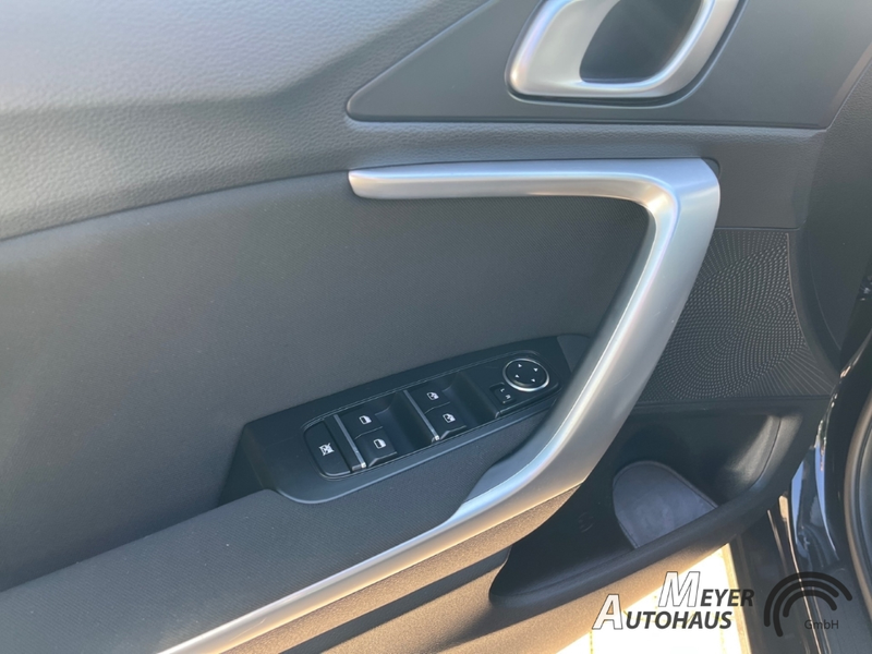 Kia Ceed SW / cee'd SW 1.0T Vision+Spurassistent+Sitzheizung+ — photo 5