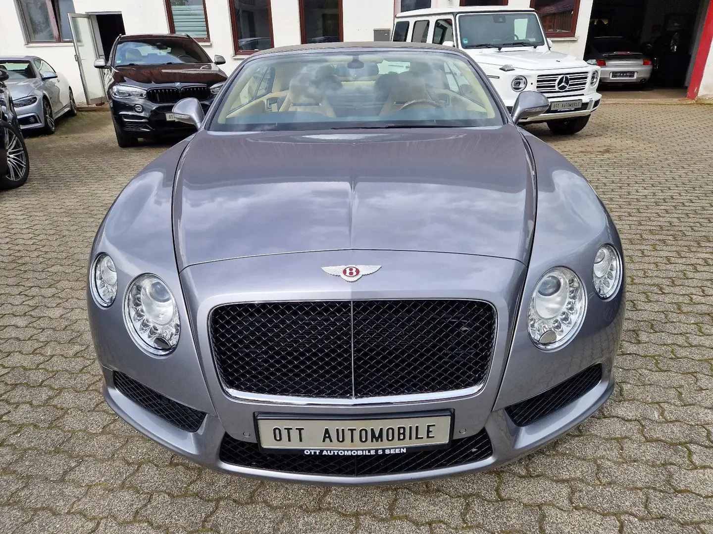 Bentley Continental GTC V8 "TRAUMZUSTAND"SERVICE NEU !!! Grau - 2