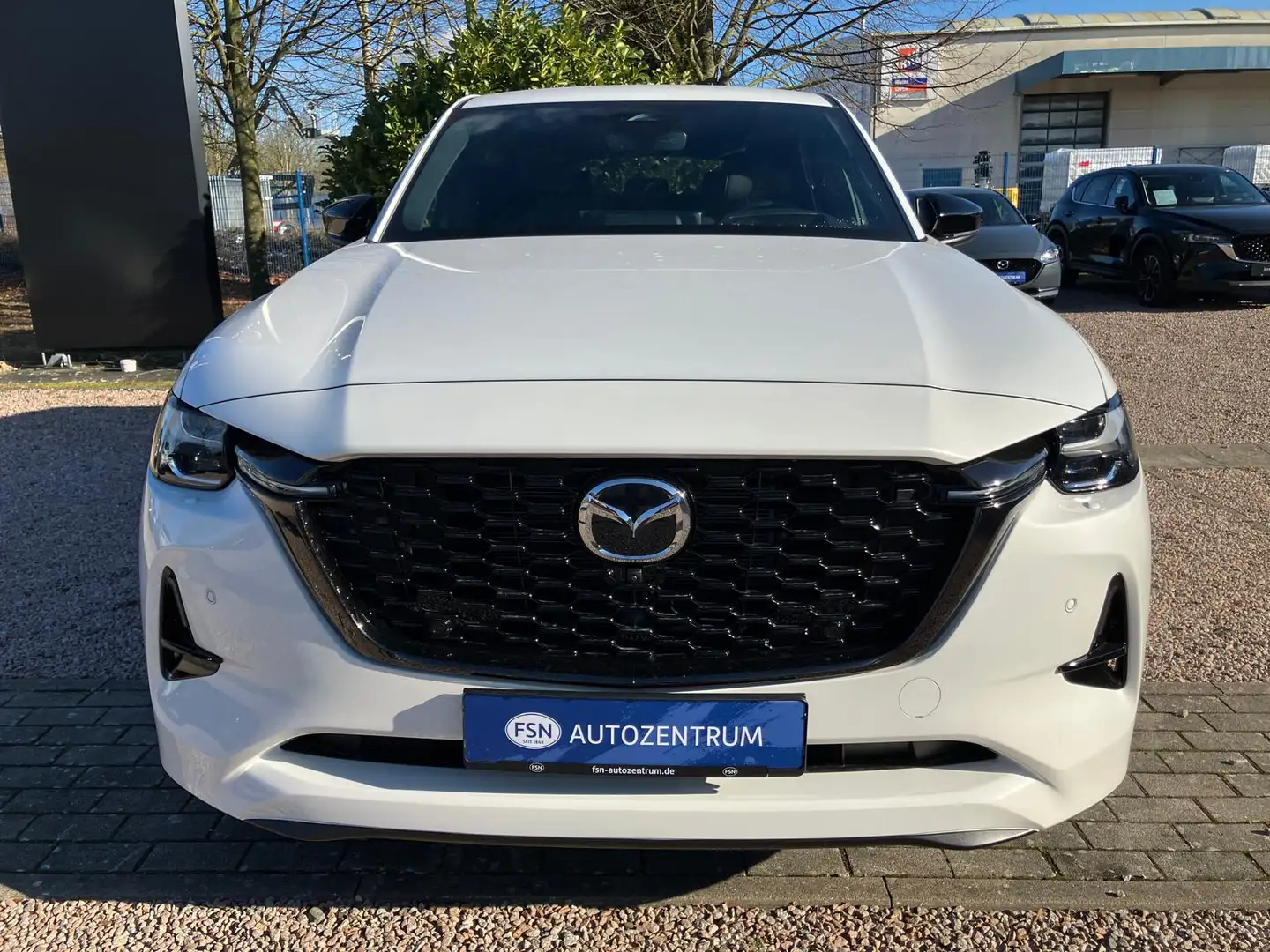 Mazda CX-60 5WGN 2.5L PHEV 327PS 8AT AWD Homura Plus Blanc - 2