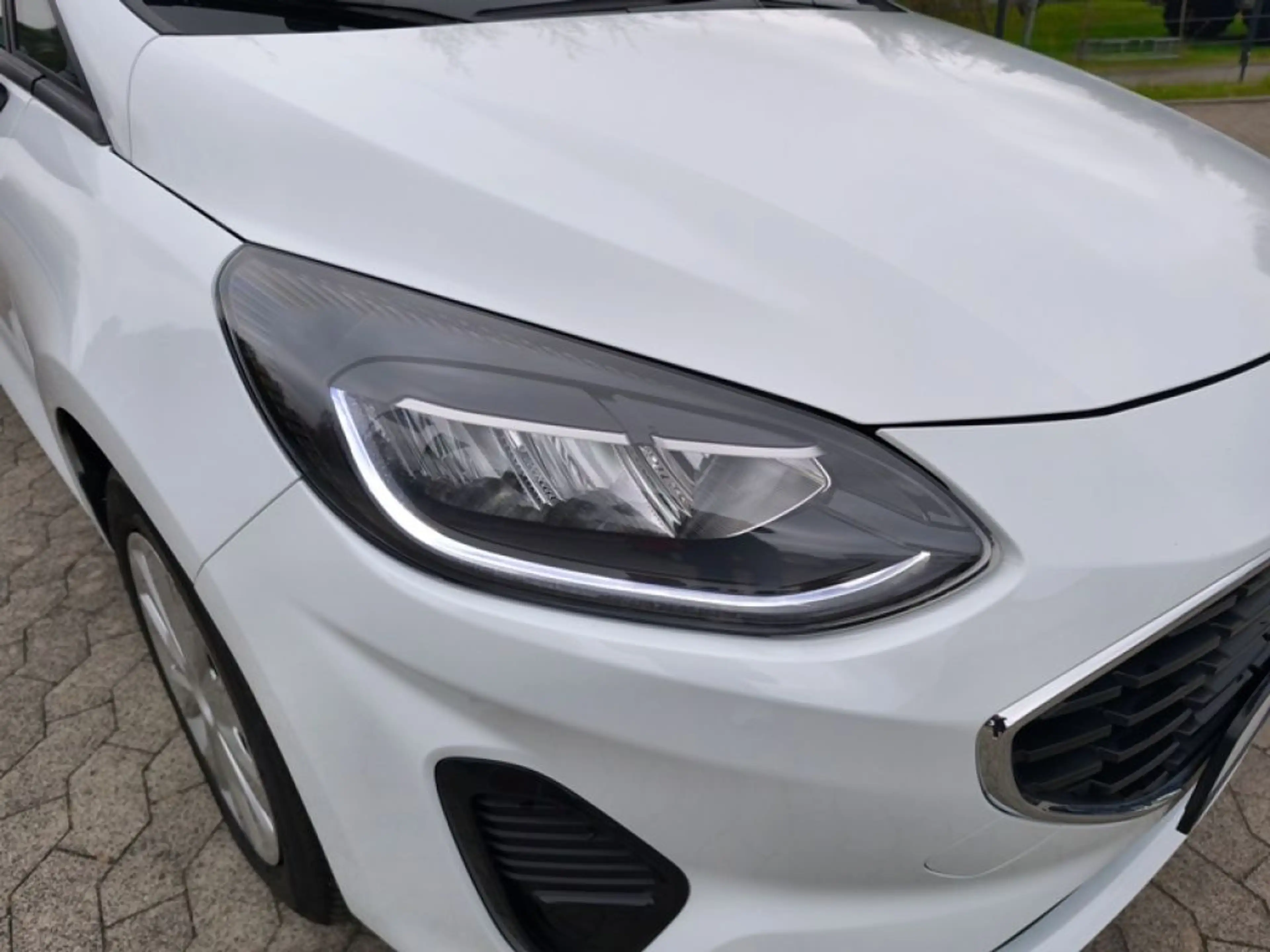 Ford Fiesta 1.0 EcoBoost S&S COOL&CONNECT — photo 5