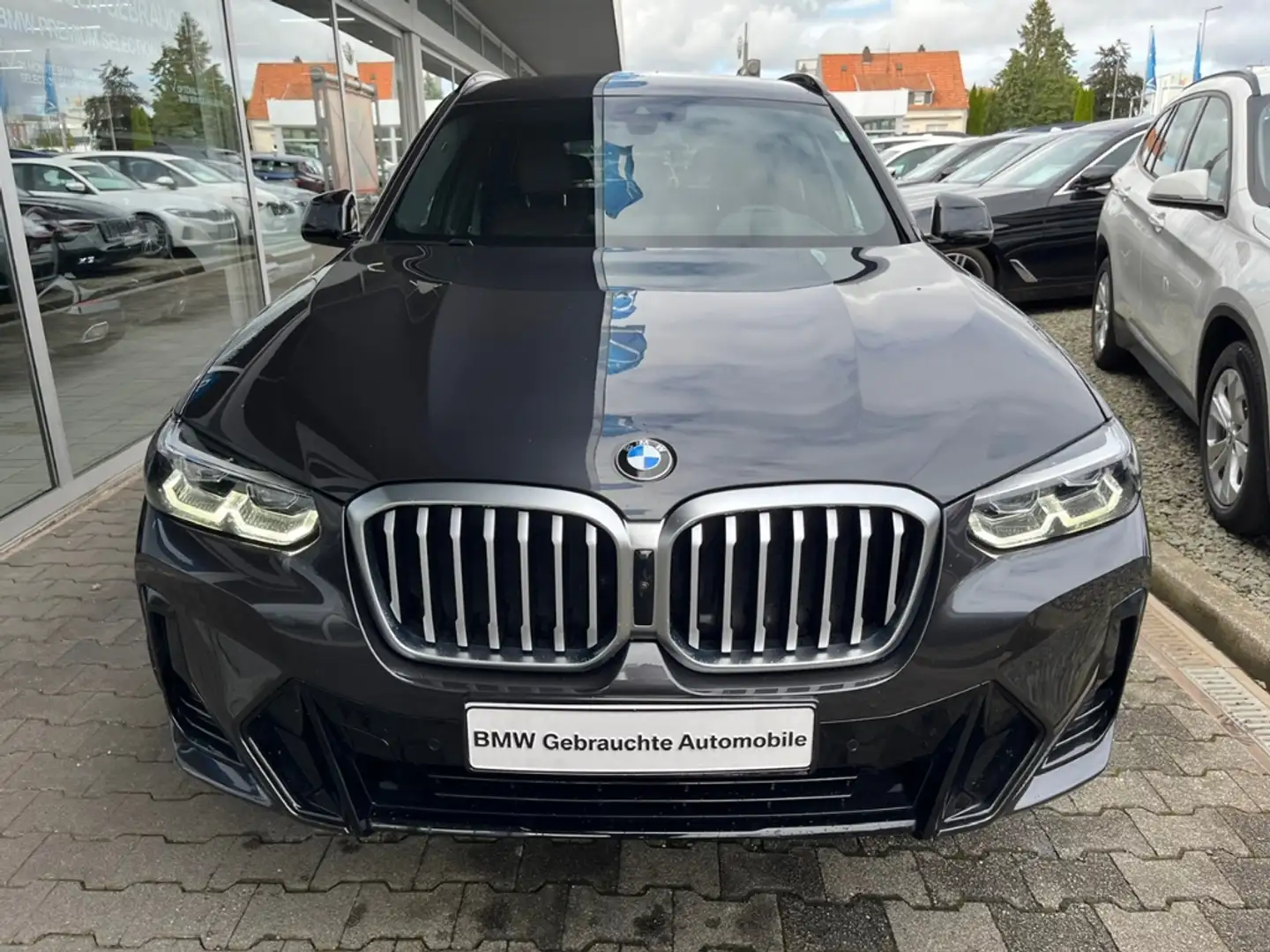 BMW X3 xDrive 20i A M Sport Navi Leder 360 Grad LED 3-Z-K Grau - 2