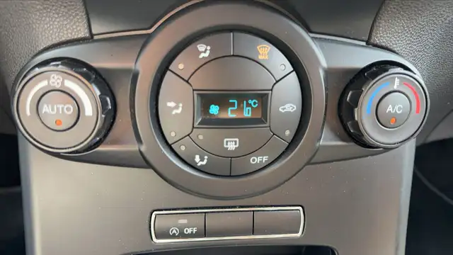 Ford Fiesta view 13