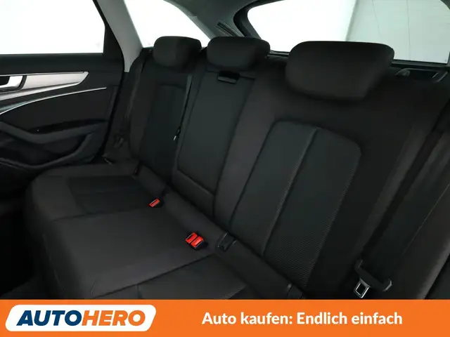 Audi A6 view 14