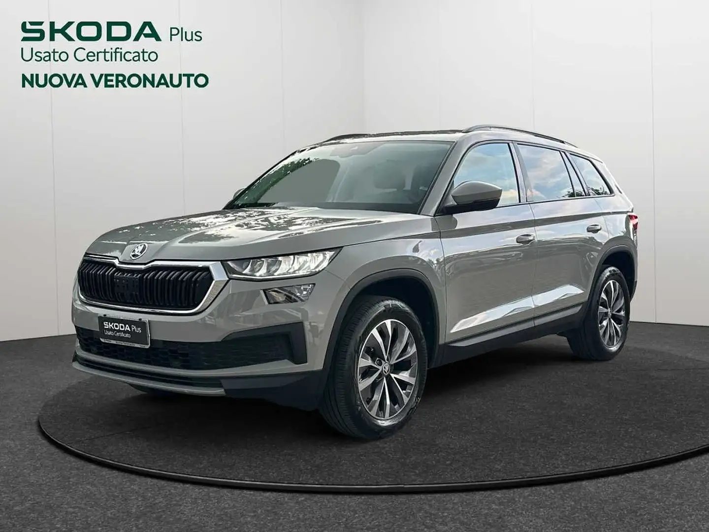 Skoda Kodiaq 1.5 TSI ACT Executive 7 posti Grau - 1